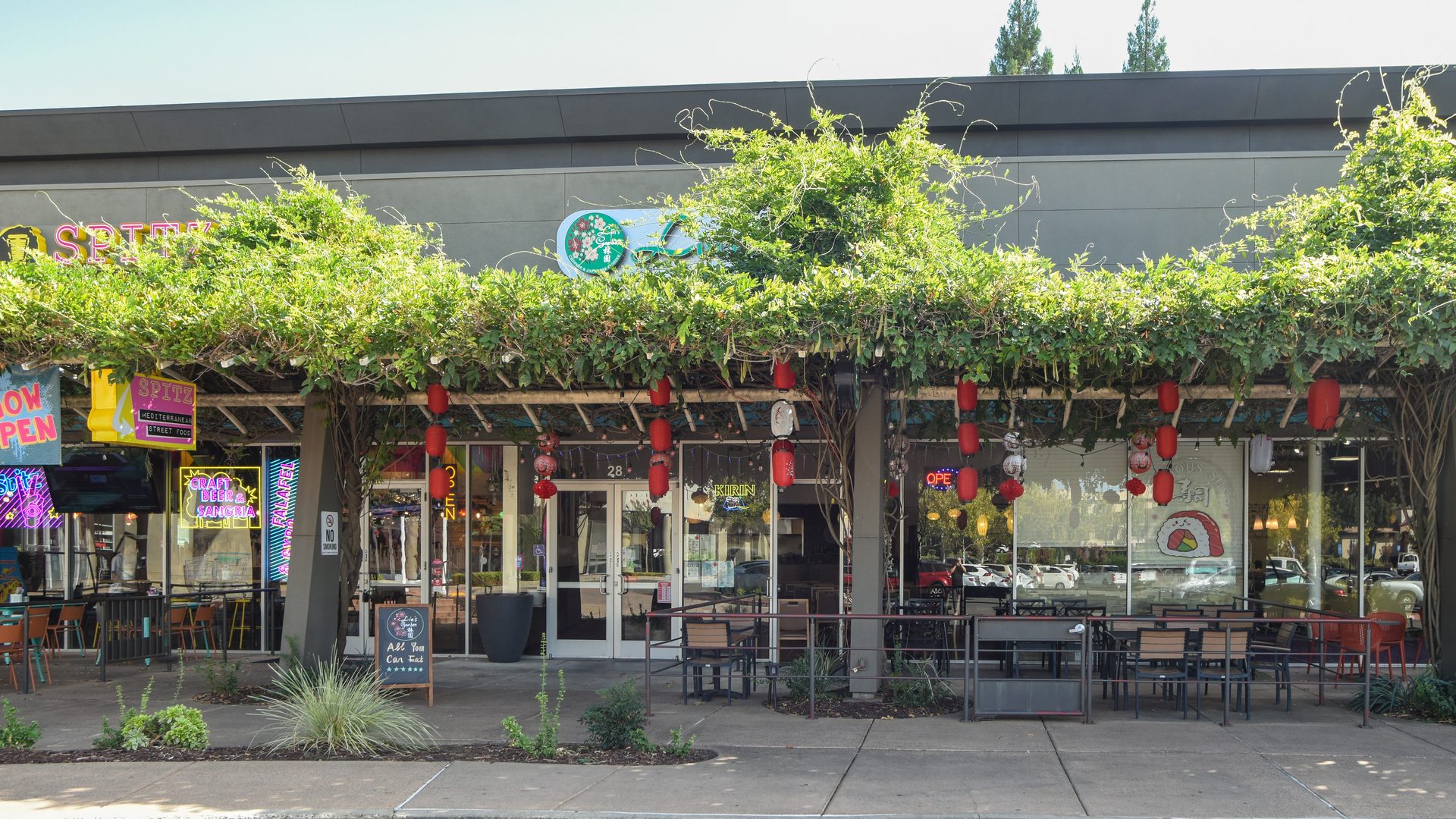 Fresh Cuts, Open Doors on Douglas Boulevard