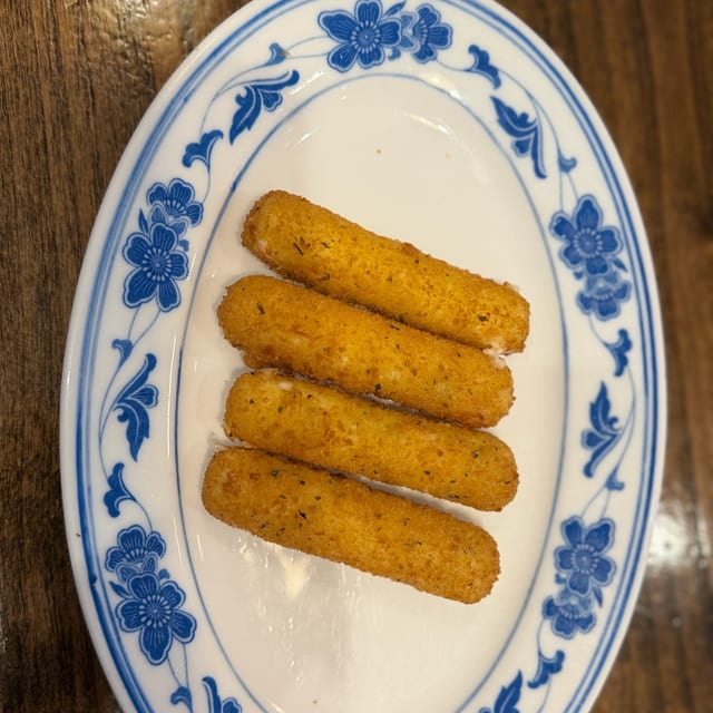 Mozzarella Cheese Sticks (4).